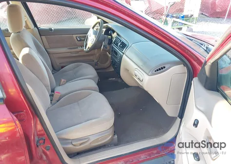 2000 Ford Taurus Se z USA, uszkodzony, nr VIN 1FAFP53U2YG214613